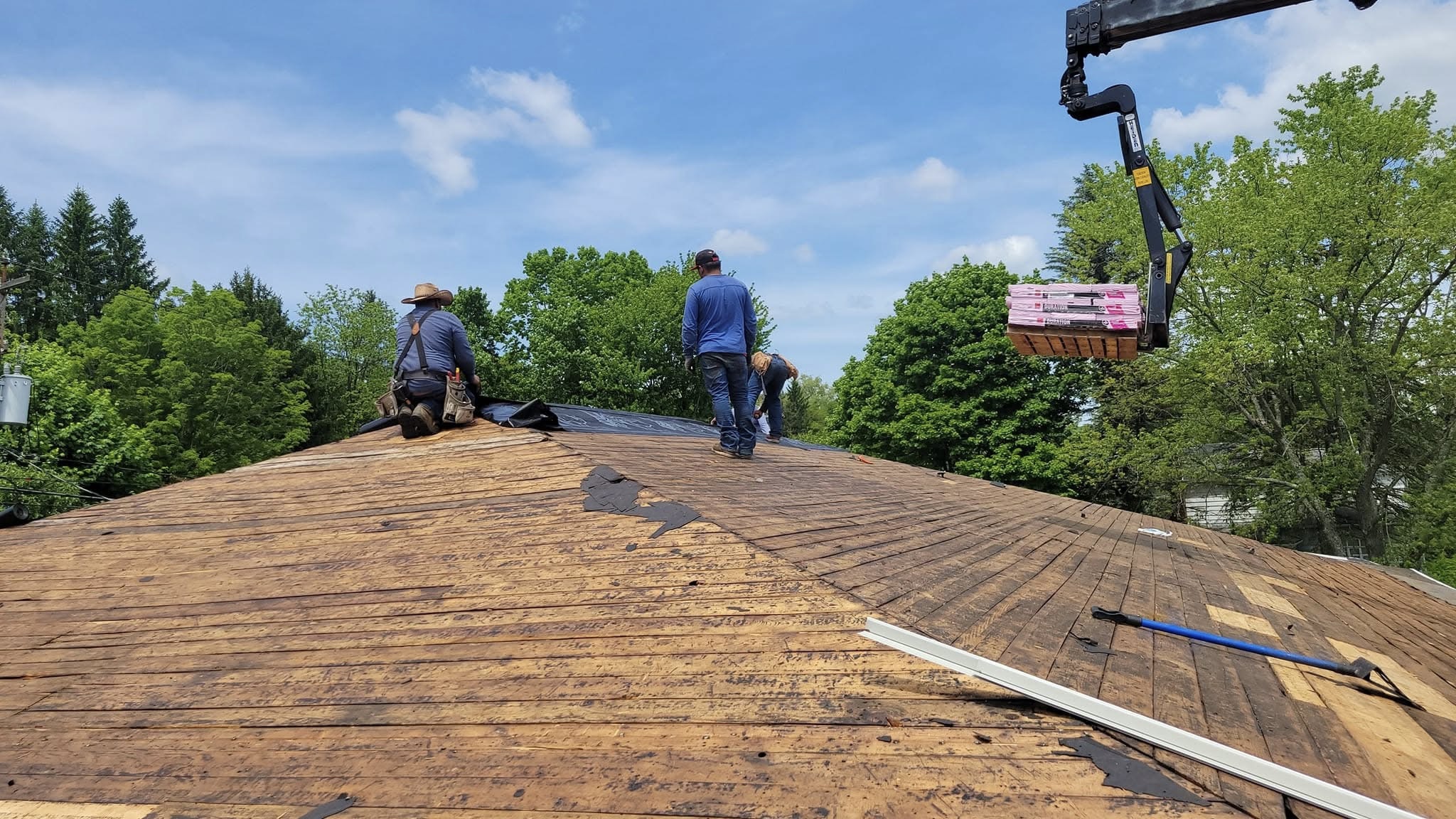 Roof replacement in Altoona, PA